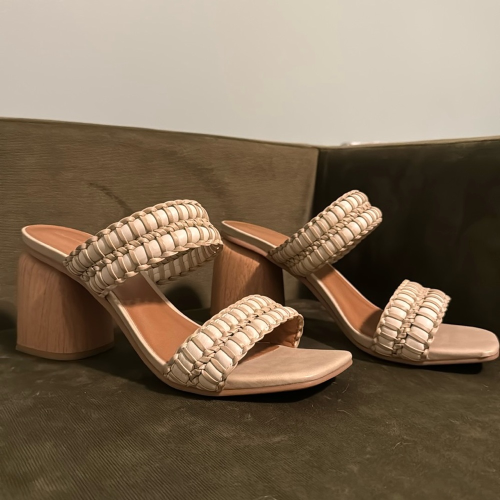 Nude heels